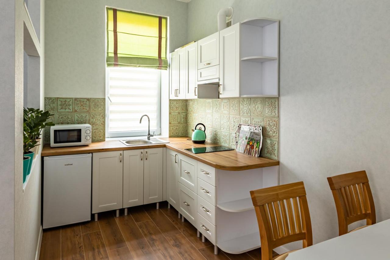 Leontovycha Apartment Лвив Екстериор снимка