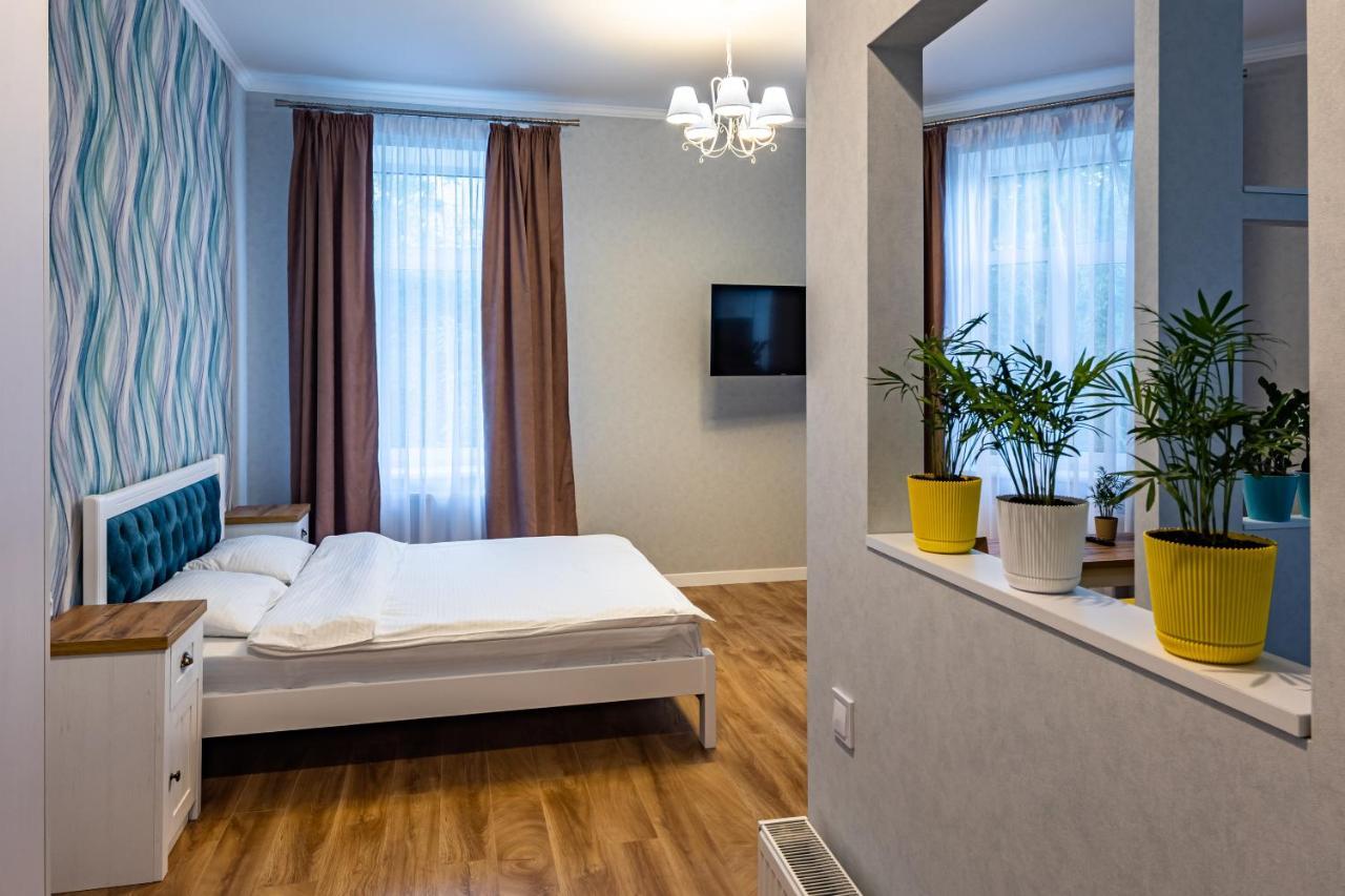 Leontovycha Apartment Лвив Екстериор снимка